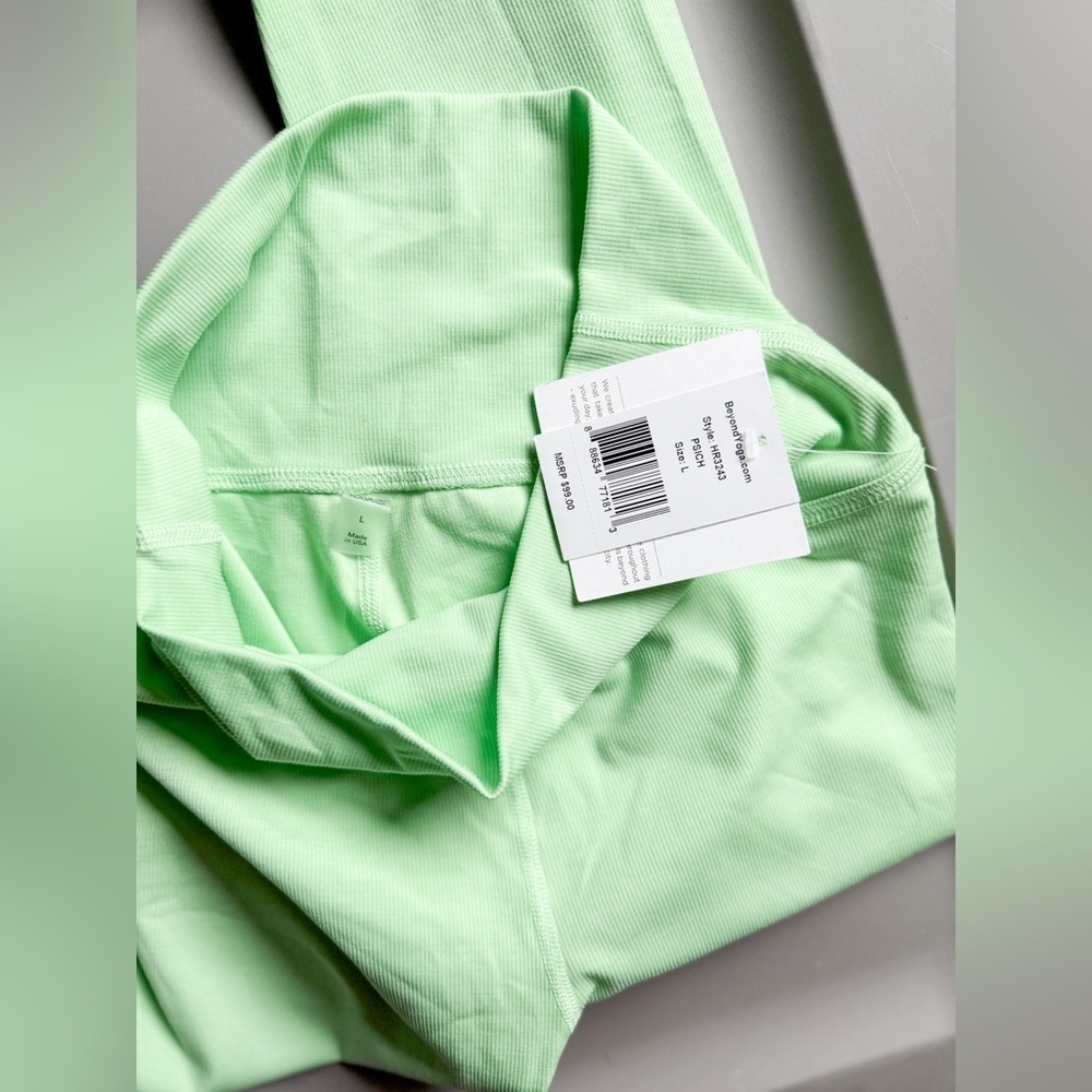 NWT Beyond Yoga Heather Ribbed High Waisted Midi Legging Lime Green - Picture 8 of 8